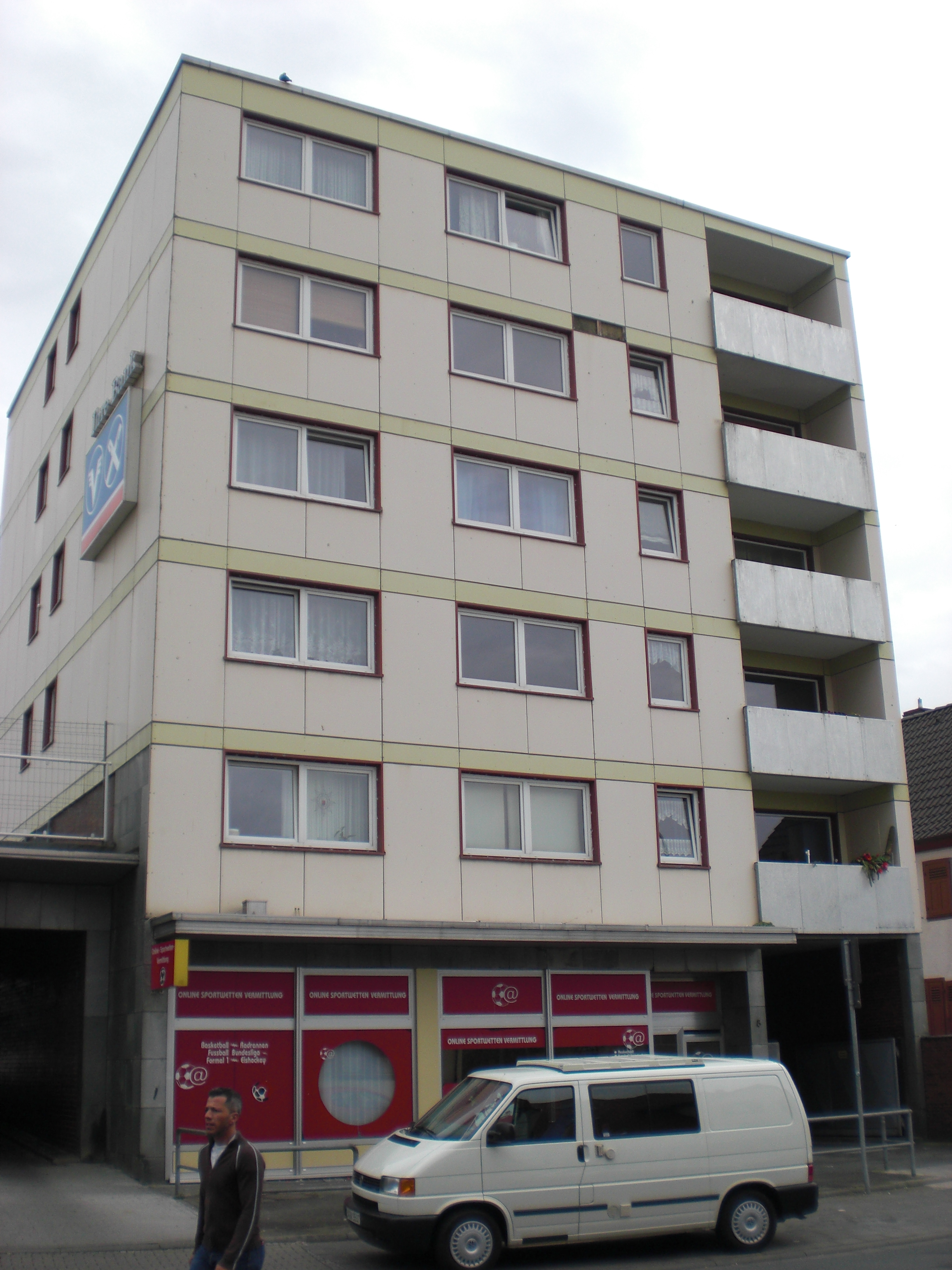 Datei2008 Darmstädterstr 8 (1).JPG WikiLangen