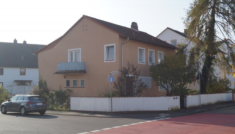 Datei:2015 Schillerstr 12 (1).JPG