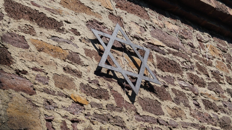 Datei:2015 Dieburgerstr 25 Synagoge (11).JPG