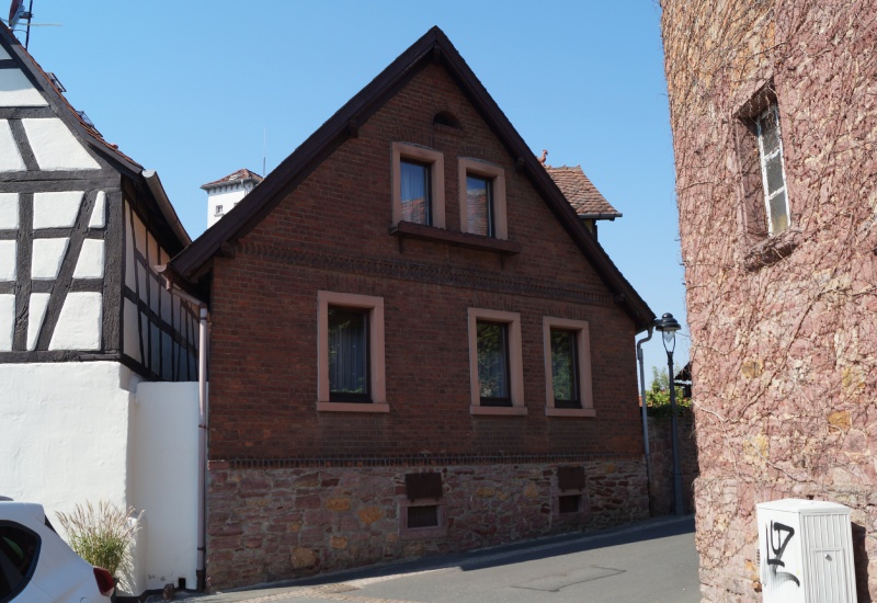 Datei:2015 Borngasse 7 (1).JPG