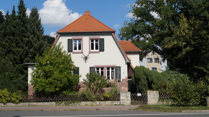 Datei:2015 Mörfelder Landstr 61 (1).JPG