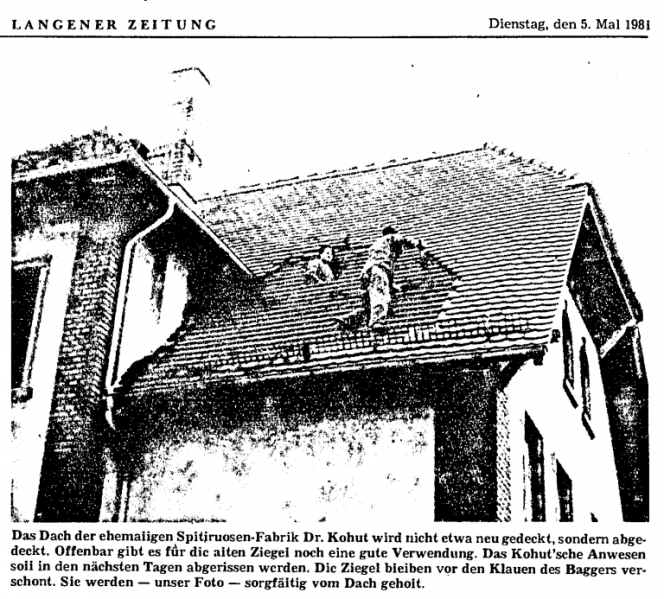 Datei:1981-05-05 LZ Kohut Dach.png