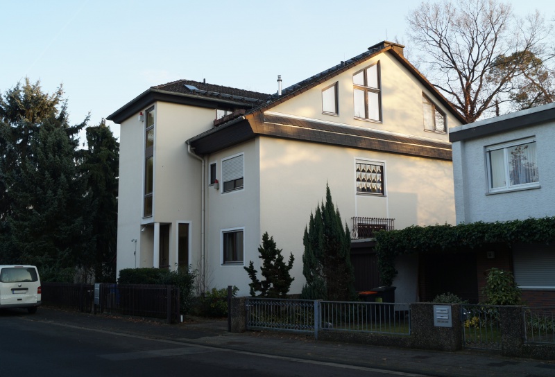 Datei:2016 Lortzingstr 12 (1).JPG