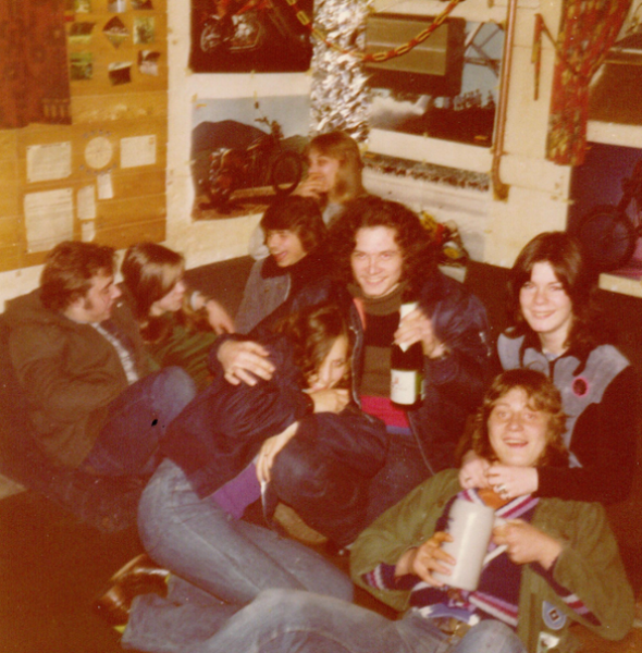 Datei:1976 BAL MC Clubraum.png