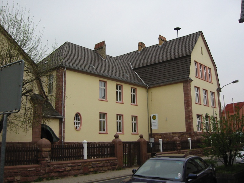 Datei:2008 Wallschule (2).JPG
