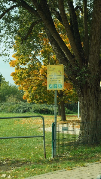 Datei:2015 Spielgelände Belzborn (1).JPG