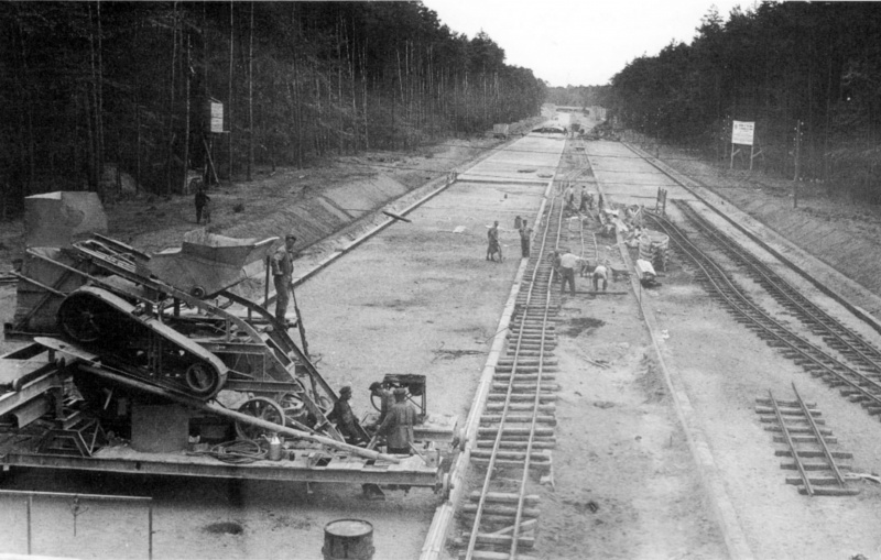 Datei:1934 A5 Autobahnbau.jpg