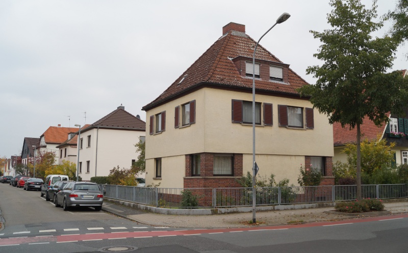 Datei:2015 Elisabethenstr 11 (1).JPG