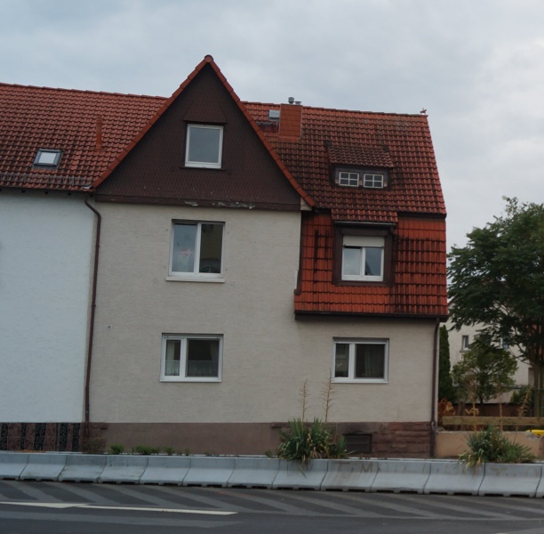 Datei:2015 Taunusplatz 1-2 (1).JPG