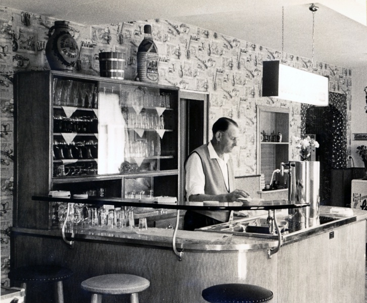 Datei:1963 Zum Schützenhof.jpeg