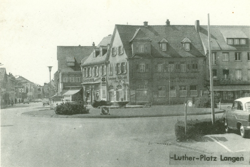 Datei:Langen Lutherplatz (2).jpg