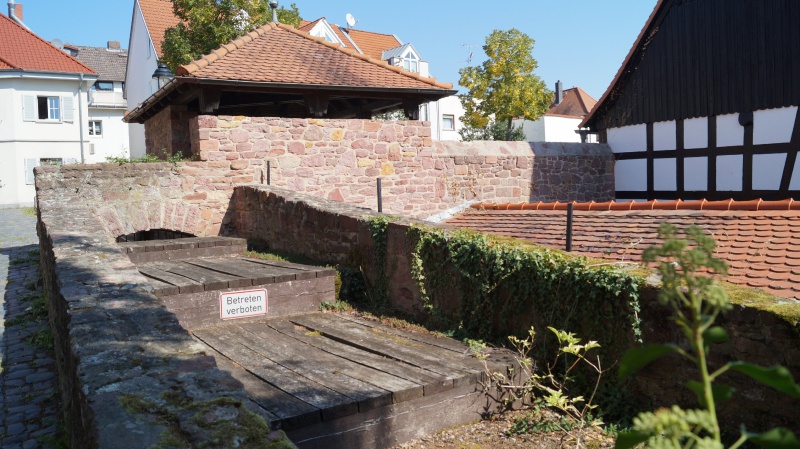 Datei:2015 Borngasse 4 (3).JPG