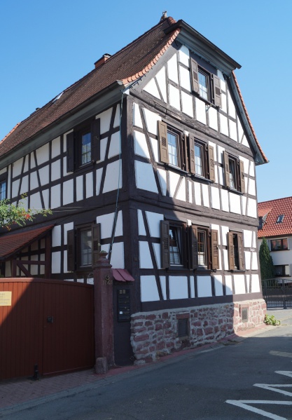 Datei:2015 Obergasse 32 (2).JPG