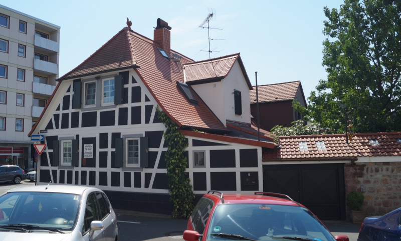 Datei:2015 Leukertsweg 2 (1).JPG