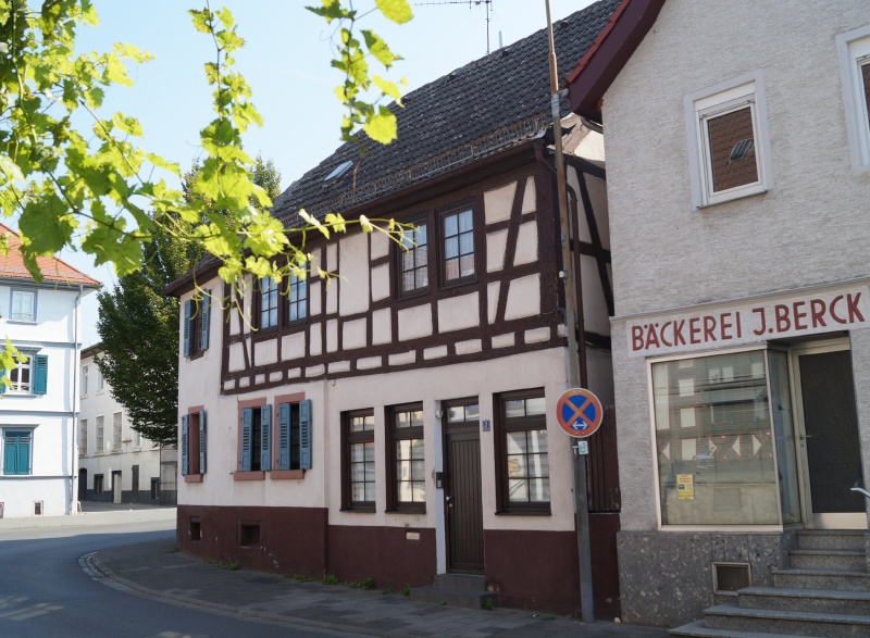 Datei:2015 Fahrgasse 2 (1).JPG