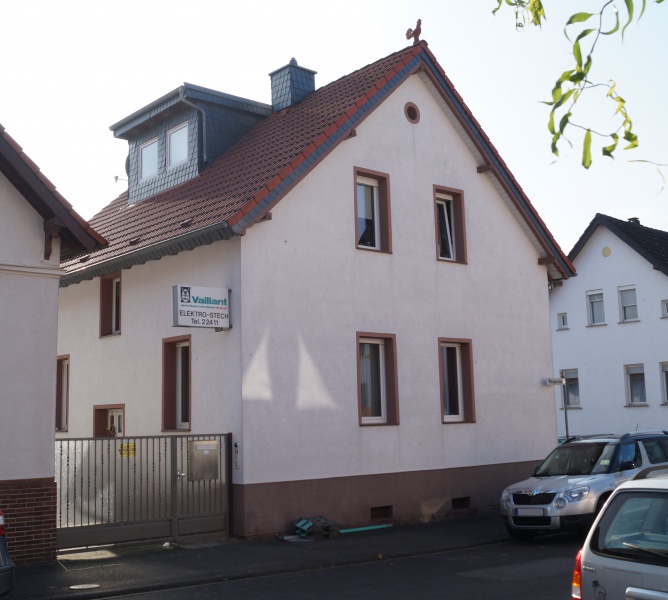 Datei:2015 Wiesgäßchen 44 (1).JPG