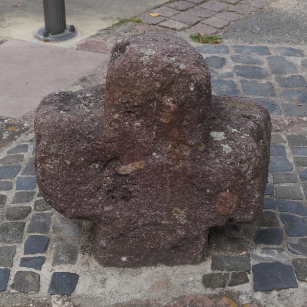 Datei:2015 Bachgasse Sühnekreuze (6).JPG