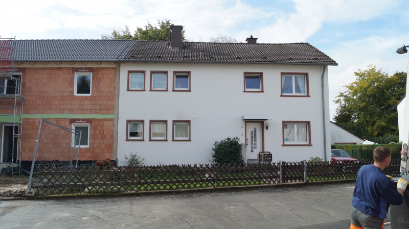 Datei:2015 Erfurter Straße 4 (1).JPG