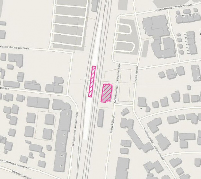 Datei:Kulturdenkmäler Bahnhof.jpg