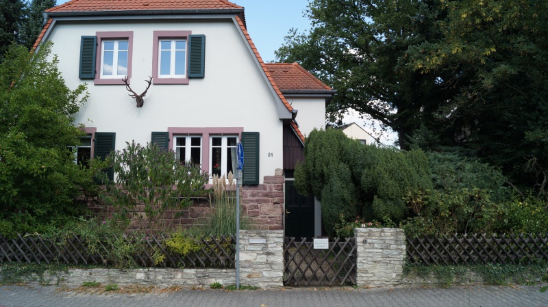 Datei:2015 Mörfelder Landstr 61 (3).JPG