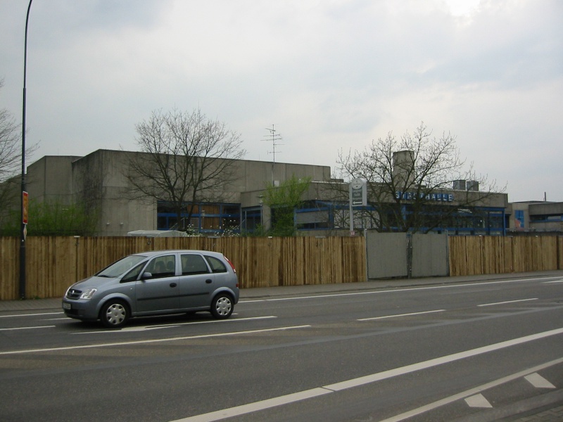 Datei:2008 Stadthalle (2).JPG